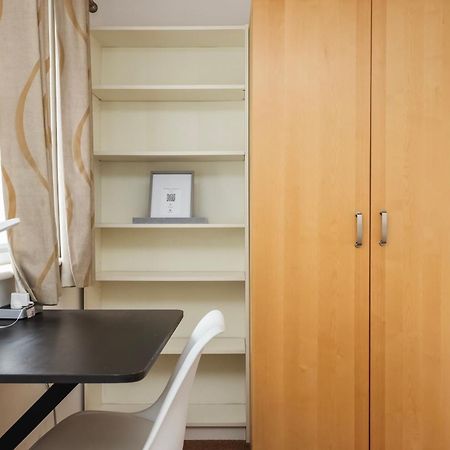 Vibrant Clapham Double Bedroom London Eksteriør bilde