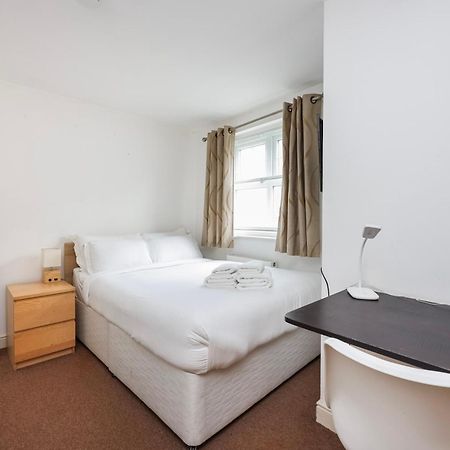 Vibrant Clapham Double Bedroom London Eksteriør bilde
